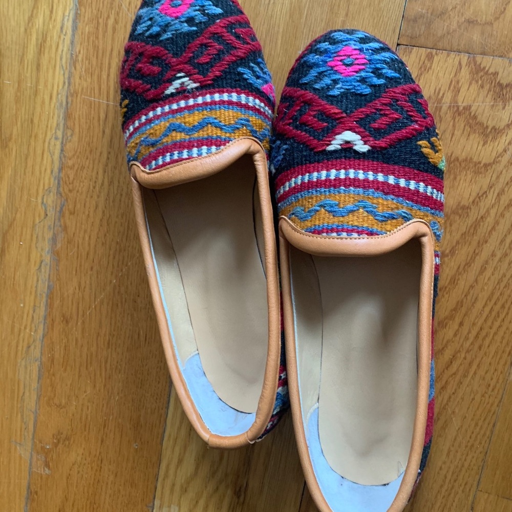 Authentic Turkish Kilim woven Slippers - Picture 3 of 4